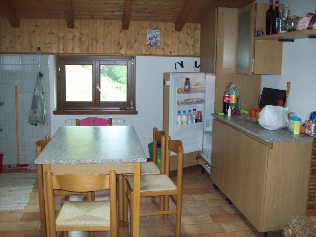 Appartamentino Nel Bosco Sondrio Extérieur photo